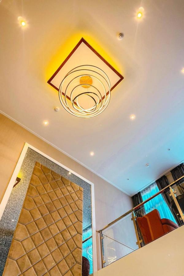 Sukruethai Hotel Chiang Mai - โรงแรมสุขฤทัย เชียงใหม่ Buitenkant foto